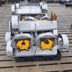 24 st. begagnade Mullerup foderautomater 